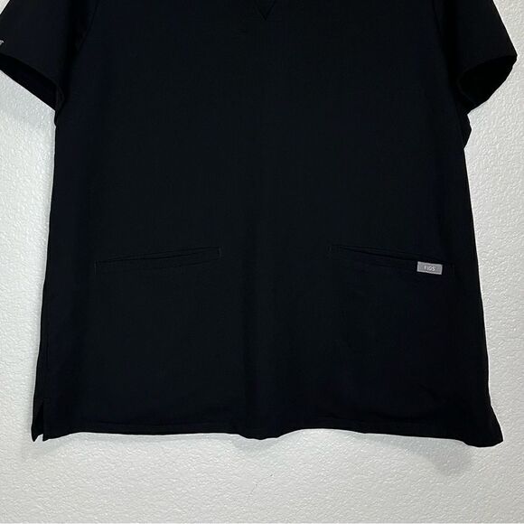 Figs Black Short Sleeves Casma Women's Scrub Top, Size XL - Picture 5 of 13